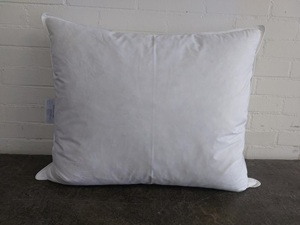 Veren eend kussen 60/70 cm.
