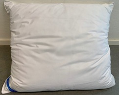 Kussen Memo-fill katoen 60/70 cm.