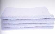 Witte handdoek 50/90 cm.